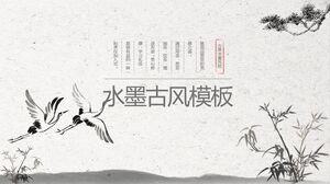 Șablon PPT în stil chinezesc clasic cu cerneală și spălați ramuri de pin, bambus și fundal de macara