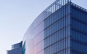 Imagen de fondo azul del edificio de oficinas del edificio de negocios PPT