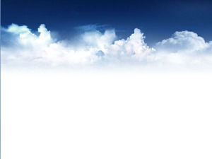 Nefis mavi gök ve beyaz bulutlar slayt arka plan resmi