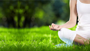 PPT imagen de fondo verde de la yoga